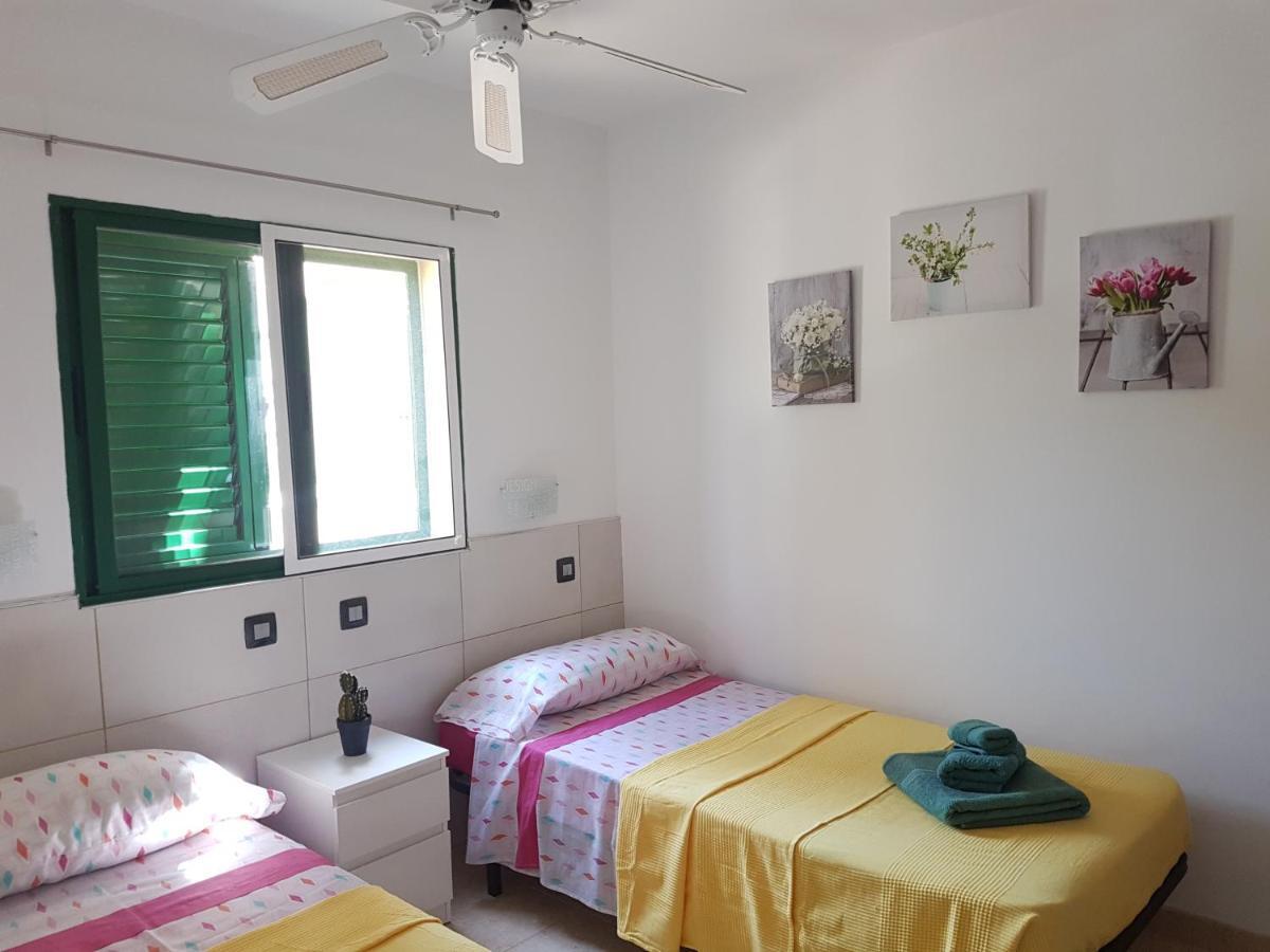Apartment Pitaya ปลายา เดล อิงเกลส ภายนอก รูปภาพ